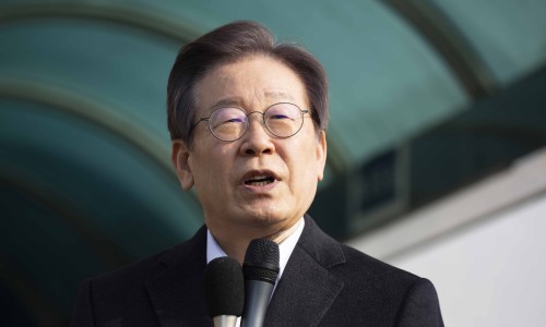 石斛夜光丸的功效与作用主要治什么病-石斛夜光颗粒的主治功能与作用专区_石斛夜光丸主治与疗效专区_石斛夜光颗粒的主治功能网